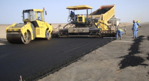 Lavori della Conicos all'aeroporto di Ghat in Libia